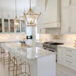 کابینت کلاسیک سفید